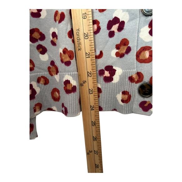 Ann Taylor Sweater XXL Leopard Print V-Neck Long Sleeve Button Front Cardigan - Picture 7 of 8